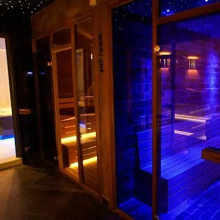 Апартаменты Via Mar - Experience *